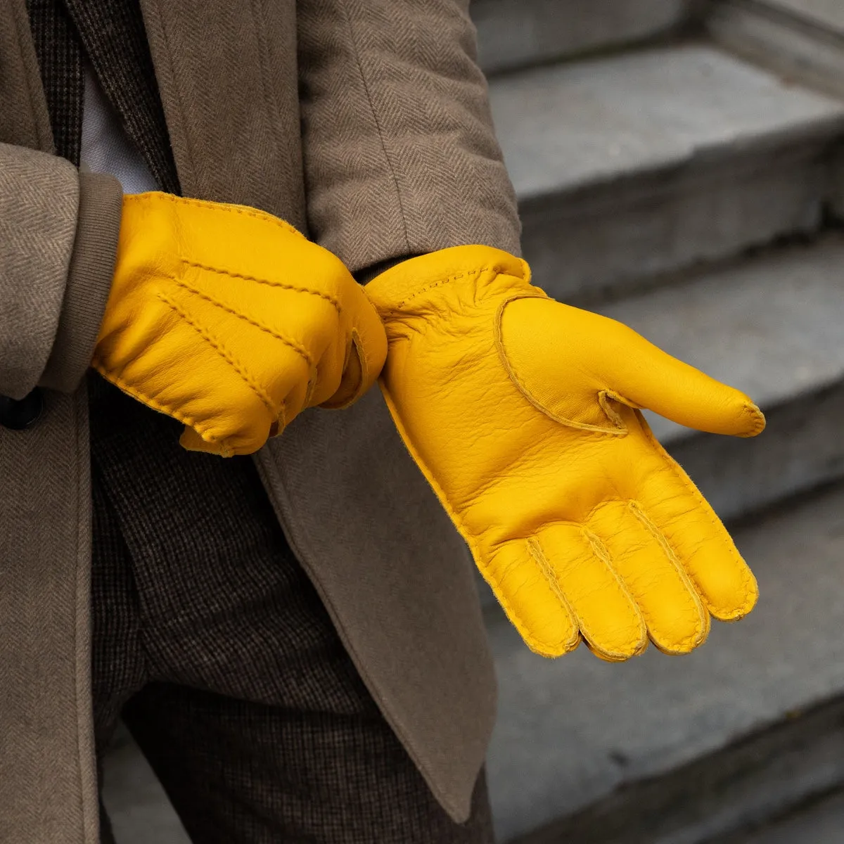 Matteo - Italian gloves made of American deerskin leather with cashmere lining