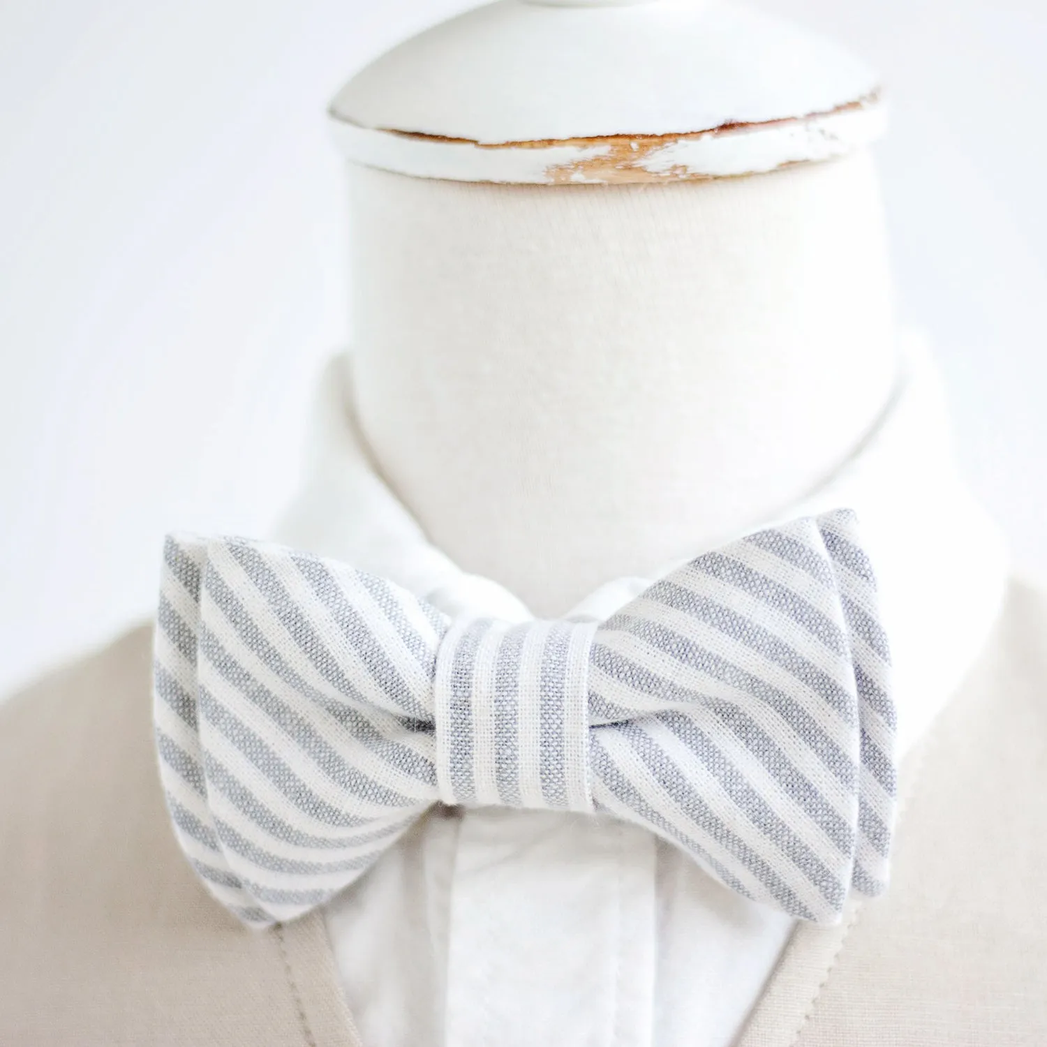 Sailor Bow Clip Or Headband / Gray Linen Stripe